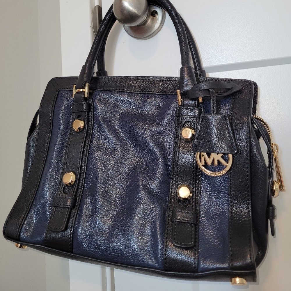 Authentic Michael Kors Purse - image 1